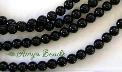 BLACK ONYX ~ Smooth Round 4mm Beads x 95